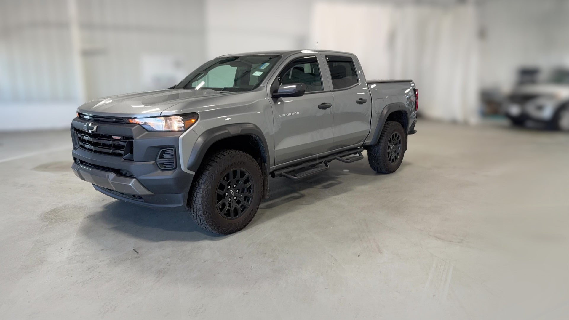 2025 Chevrolet Colorado Crew Cab vehicle photo