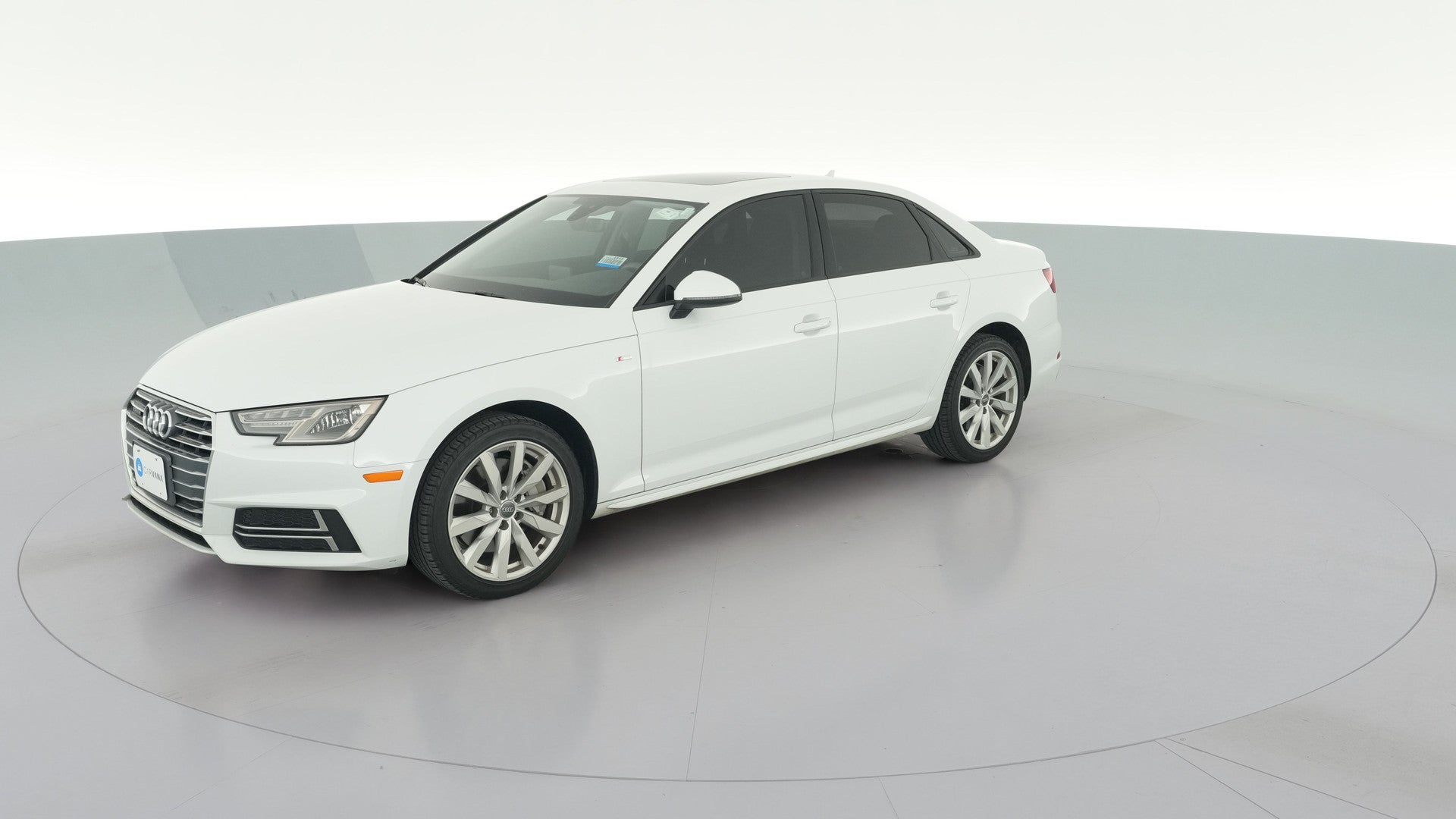 2018 Audi A4 vehicle photo
