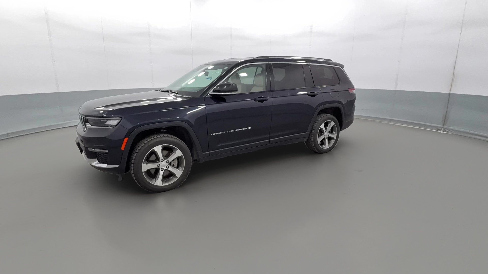 2023 Jeep Grand Cherokee L vehicle photo