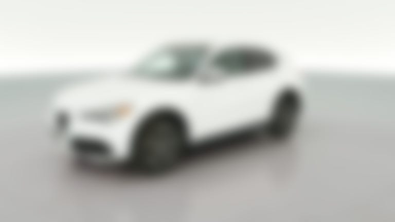 2018 Alfa Romeo Stelvio vehicle photo