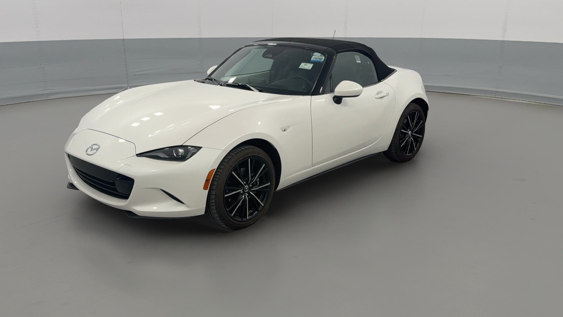 2024 MAZDA MX-5 Miata vehicle photo