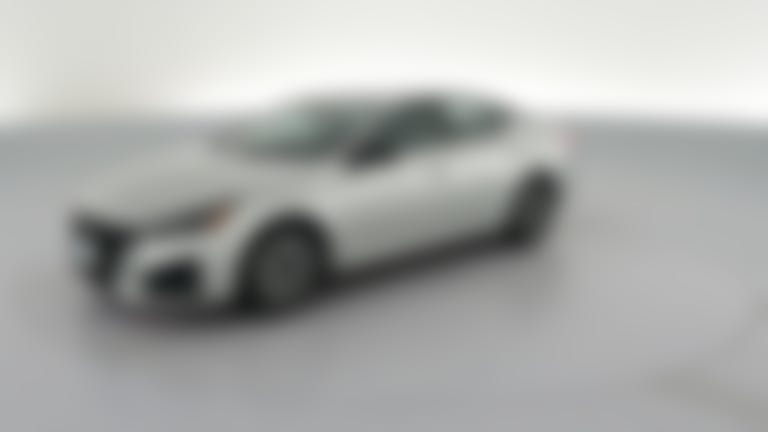 2024 Nissan Altima vehicle photo