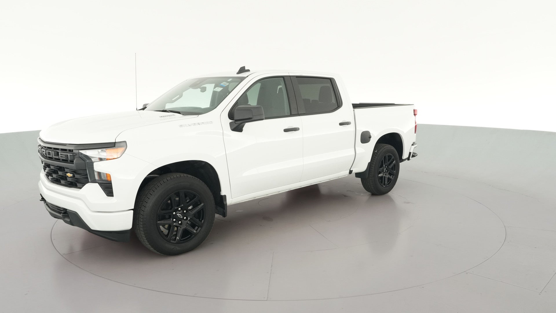 2025 Chevrolet Silverado 1500 Crew Cab vehicle photo