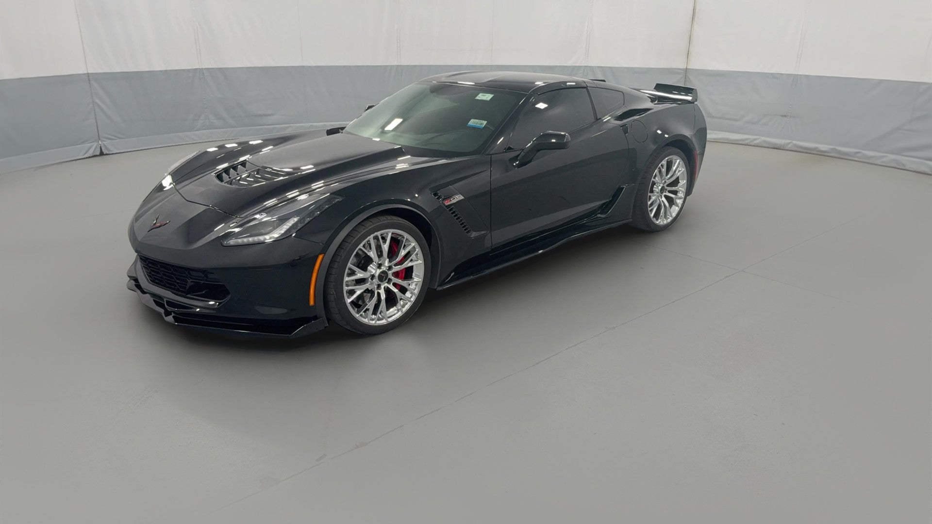 2018 Chevrolet Corvette vehicle photo