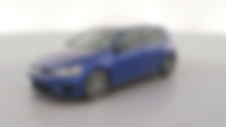 2018 Volkswagen Golf R vehicle photo