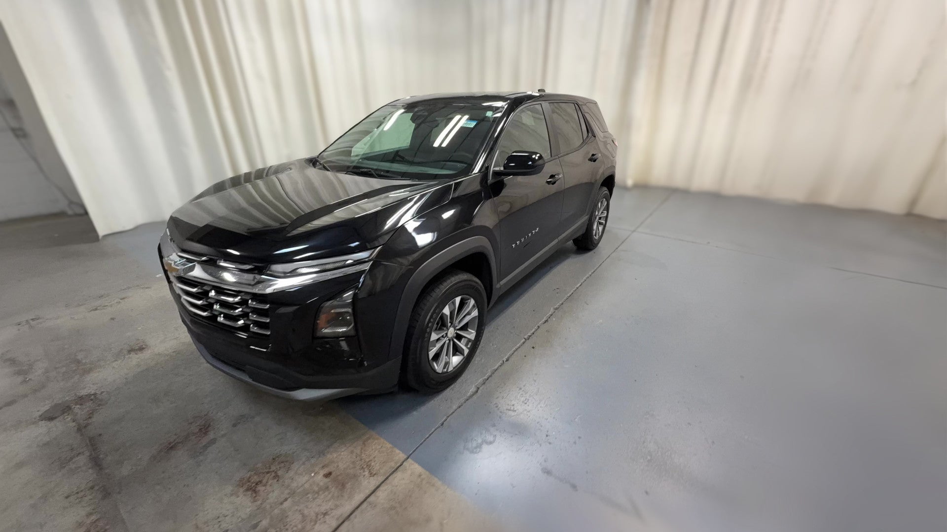 2025 Chevrolet Equinox vehicle photo