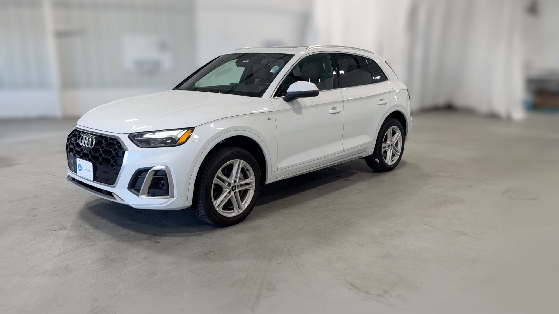 2021 Audi Q5 vehicle photo