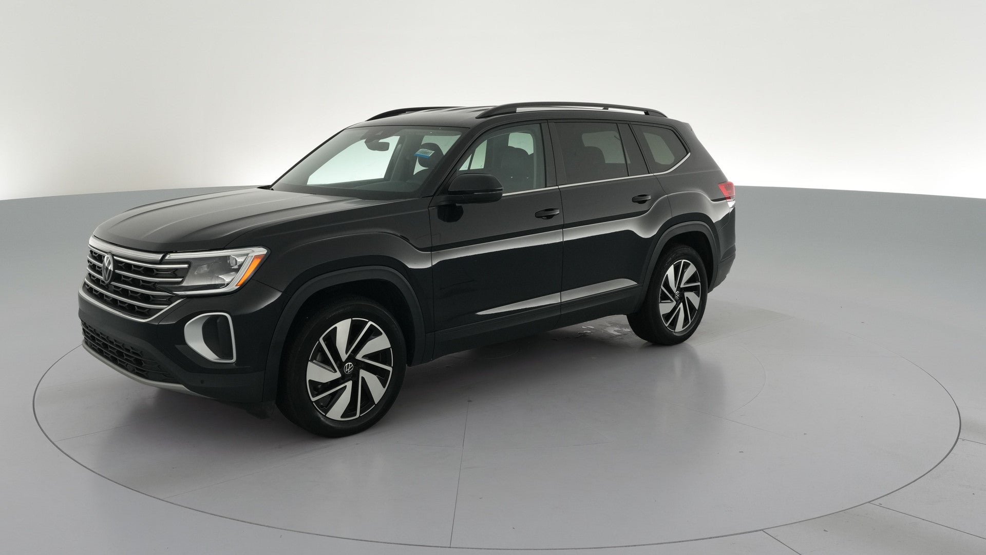 2024 Volkswagen Atlas vehicle photo