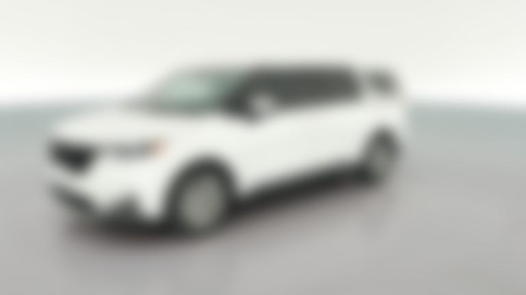 2024 Kia Carnival vehicle photo
