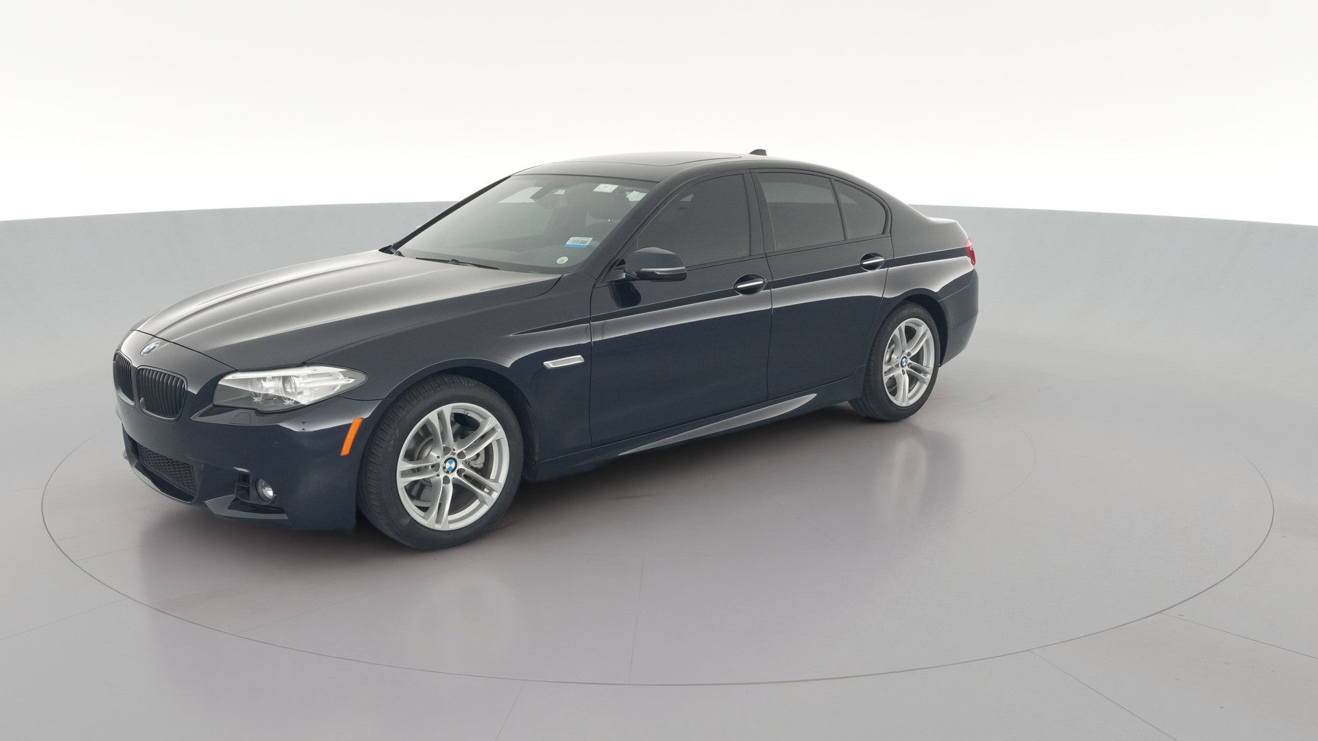 2015 BMW 5 Series vehicle photo