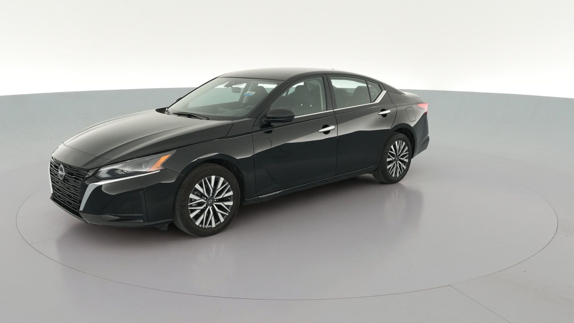 2025 Nissan Altima vehicle photo
