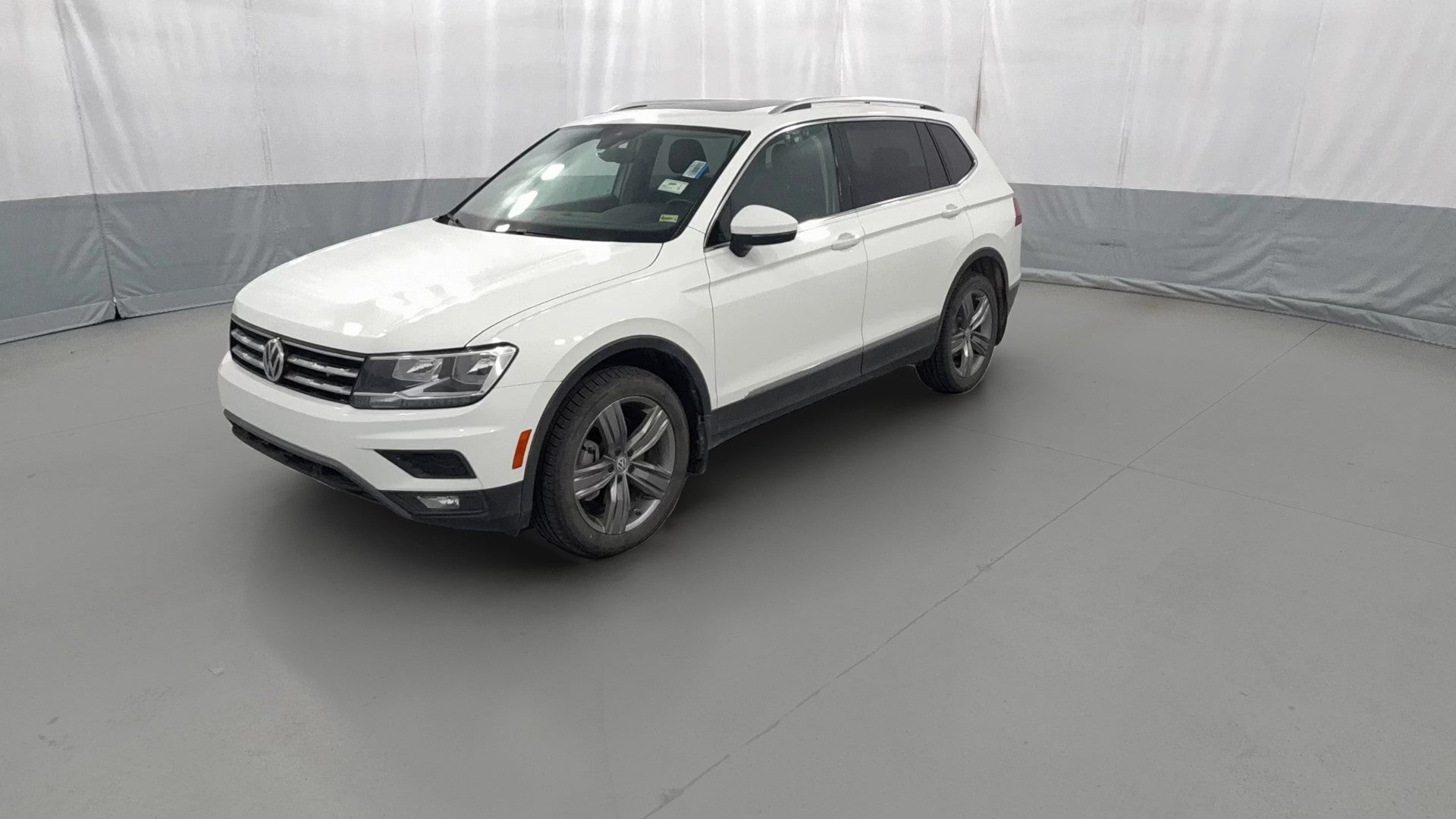 2021 Volkswagen Tiguan vehicle photo