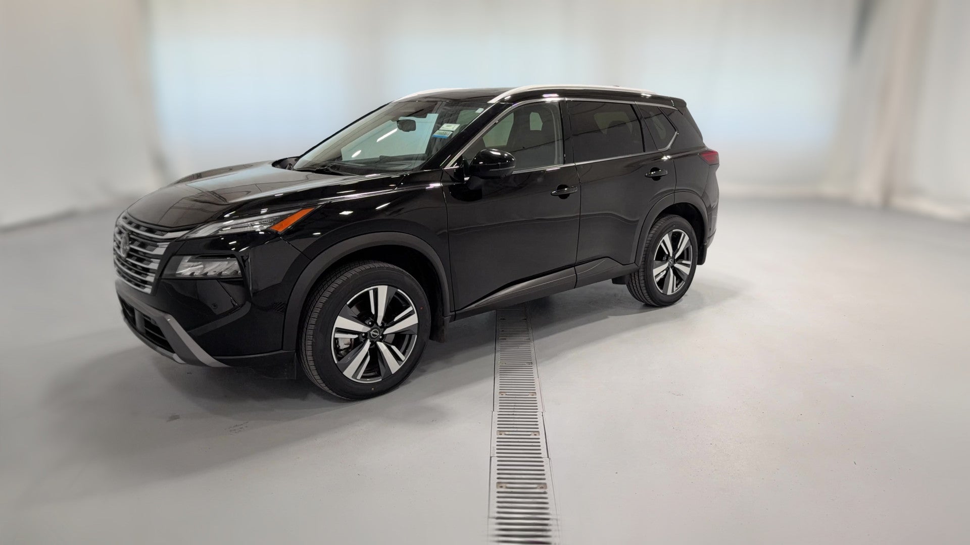 2025 Nissan Rogue vehicle photo