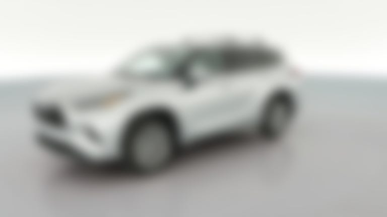 2024 Toyota Highlander vehicle photo