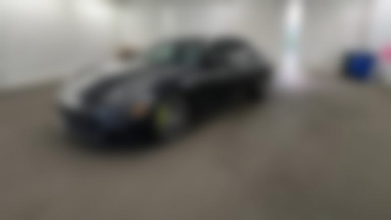 2018 Porsche Panamera vehicle photo
