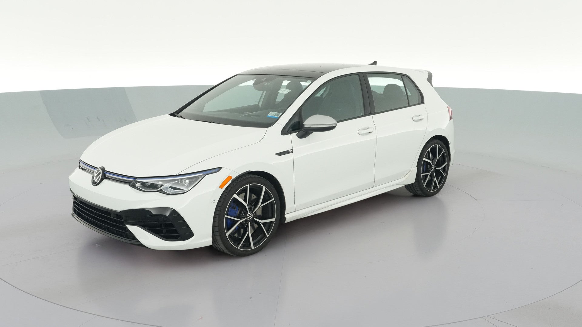2024 Volkswagen Golf R vehicle photo