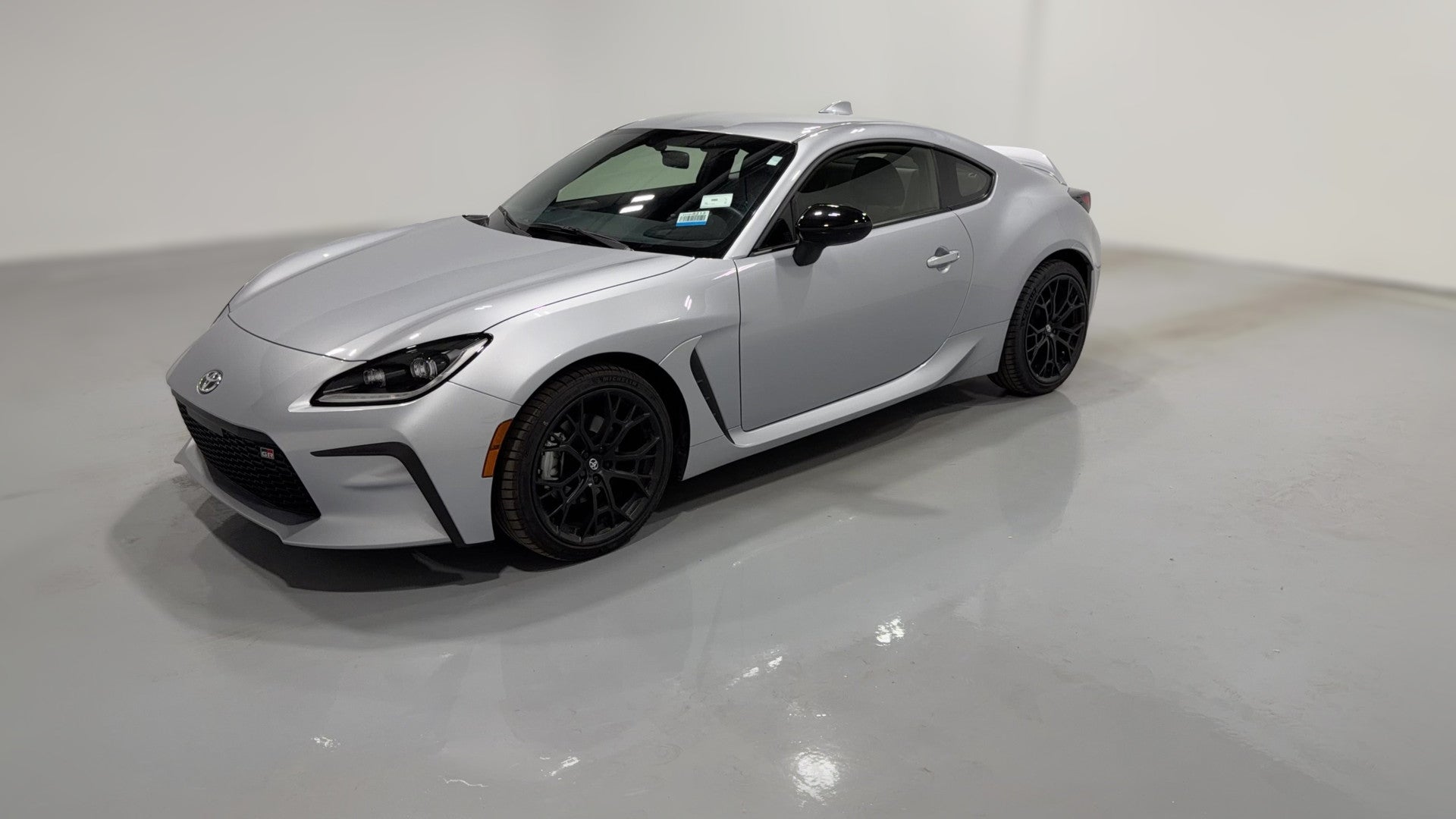 2025 Toyota GR86 vehicle photo