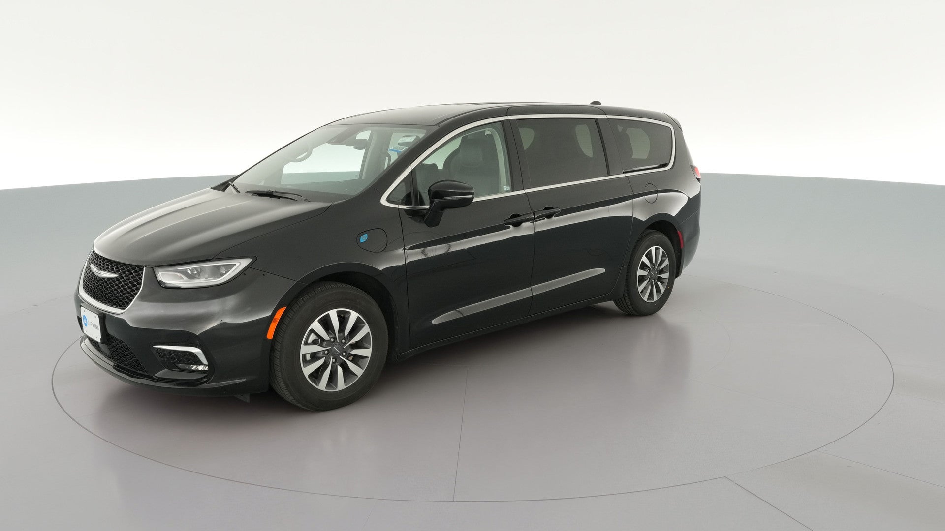 2024 Chrysler Pacifica Hybrid vehicle photo