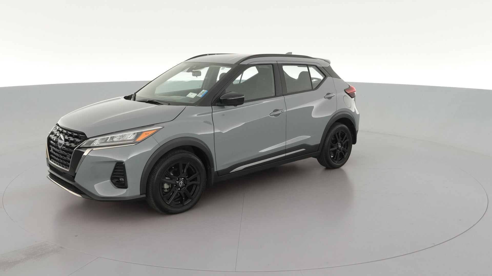 2024 Nissan Kicks vehicle photo