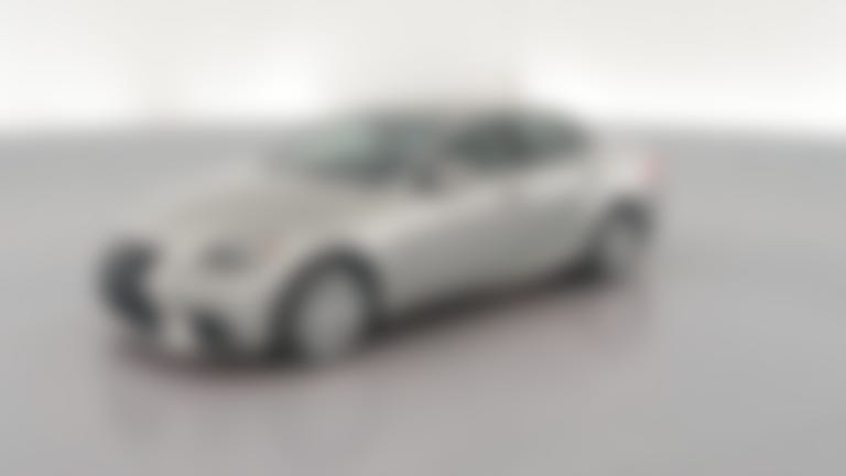 2016 Lexus IS vehicle photo