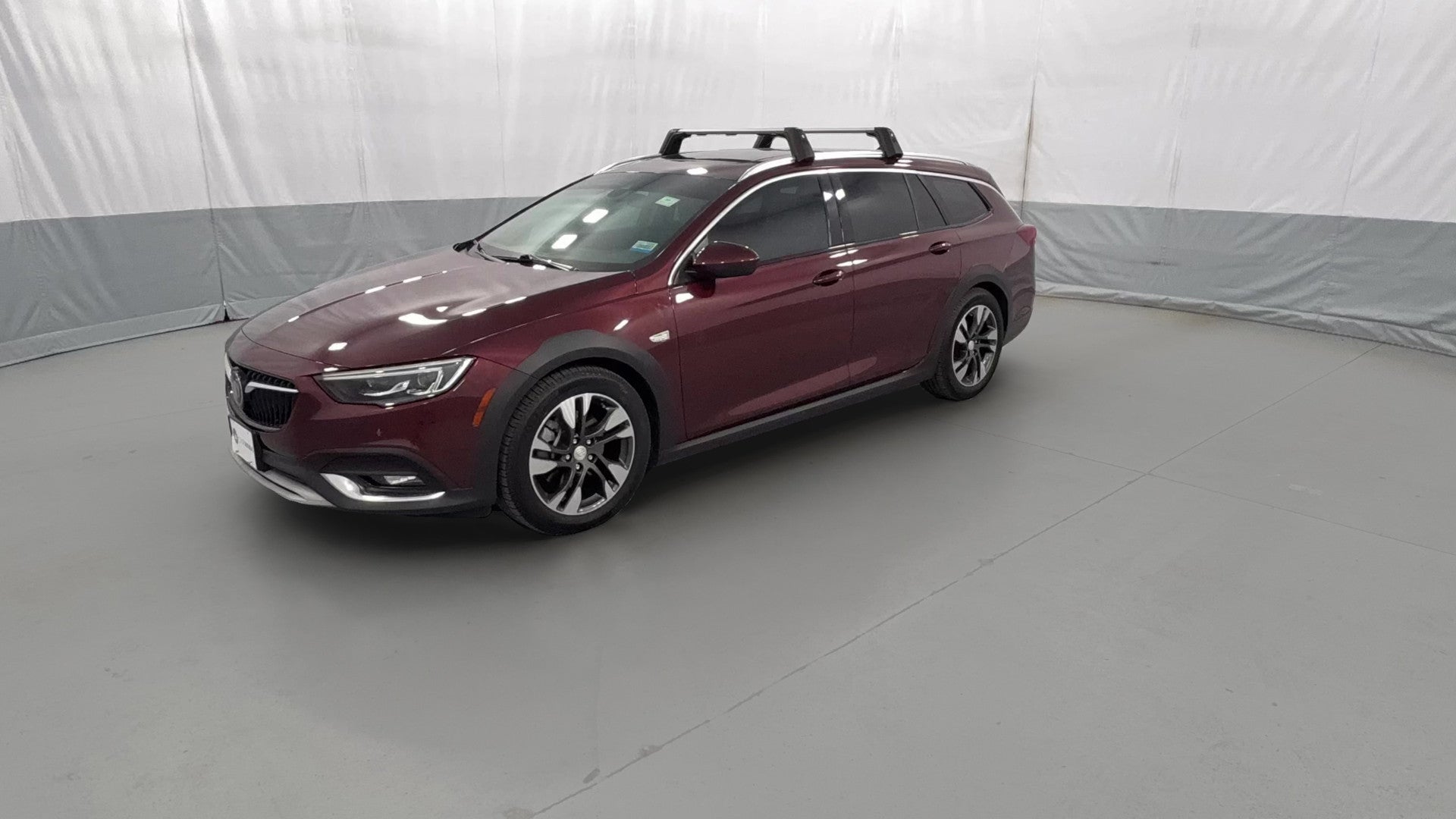 2020 Buick Regal TourX vehicle photo