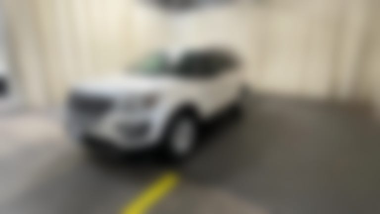 2016 Ford Explorer vehicle photo