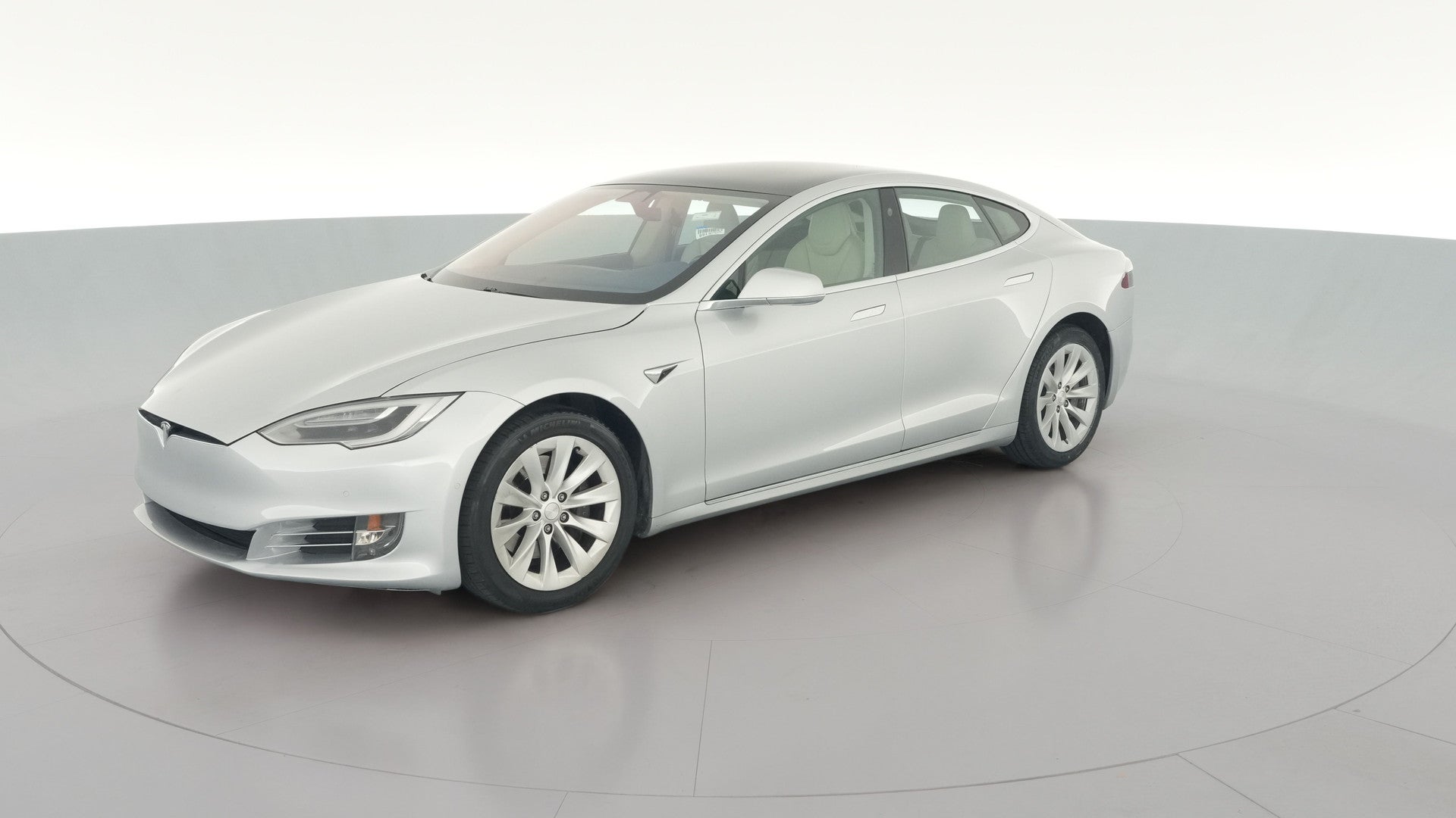 2018 Tesla Model S vehicle photo