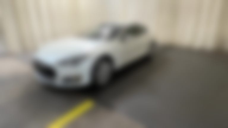 2015 Tesla Model S vehicle photo