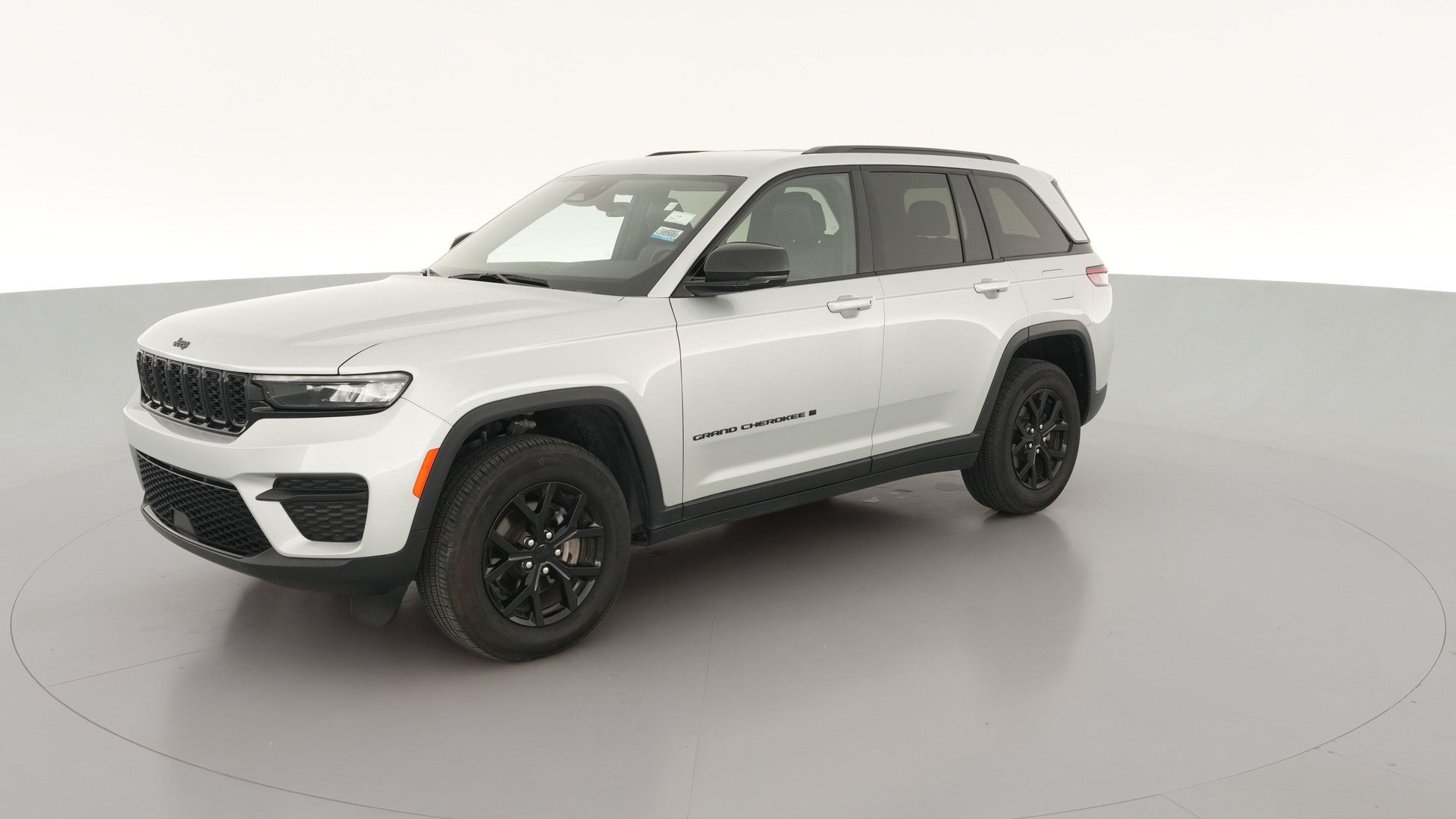 2025 Jeep Grand Cherokee vehicle photo