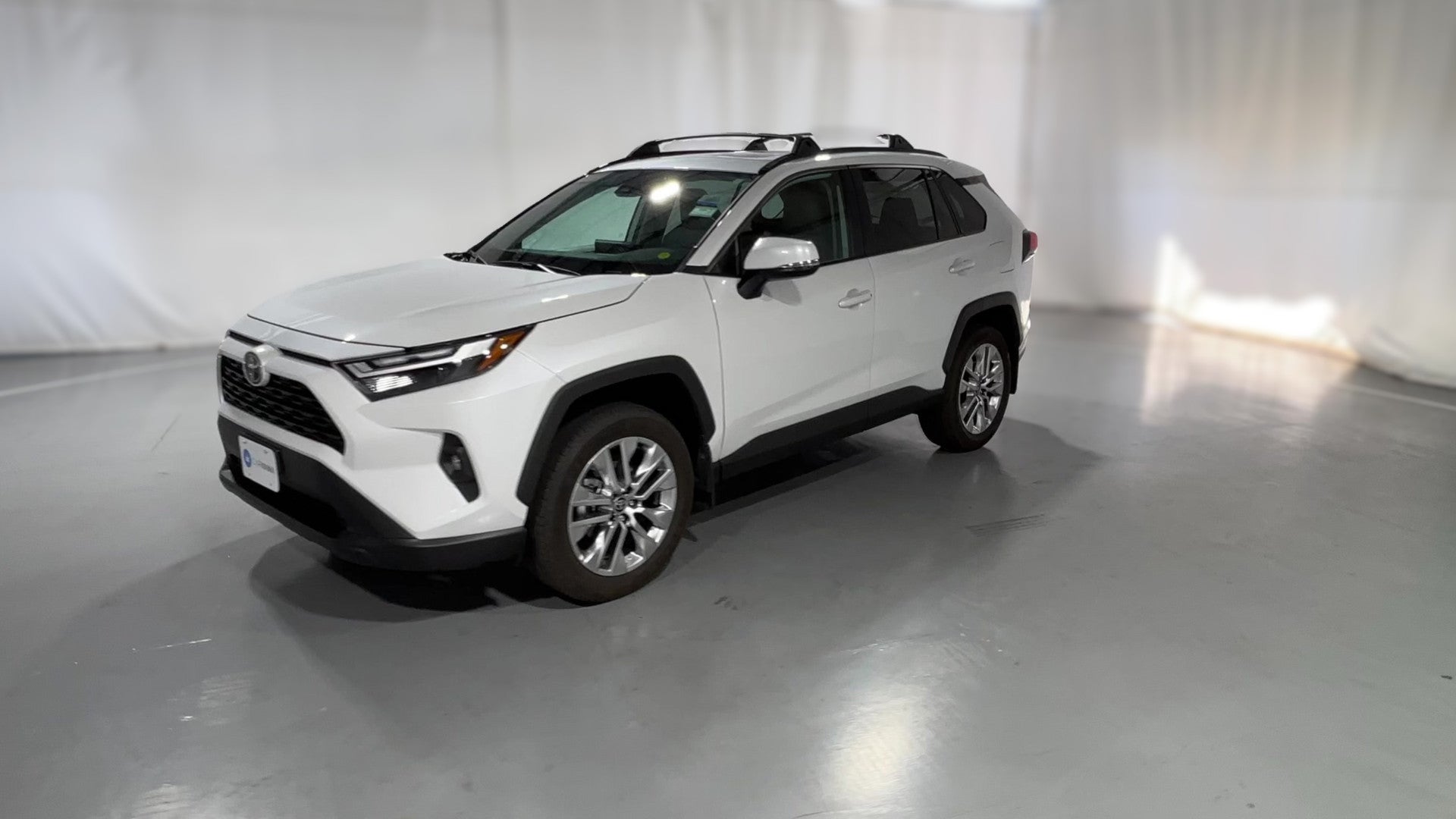 2025 Toyota RAV4 vehicle photo