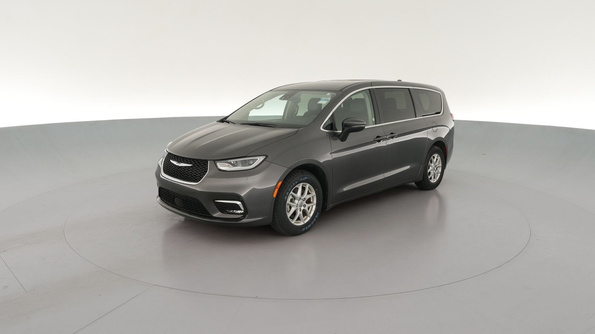 2023 Chrysler Pacifica vehicle photo
