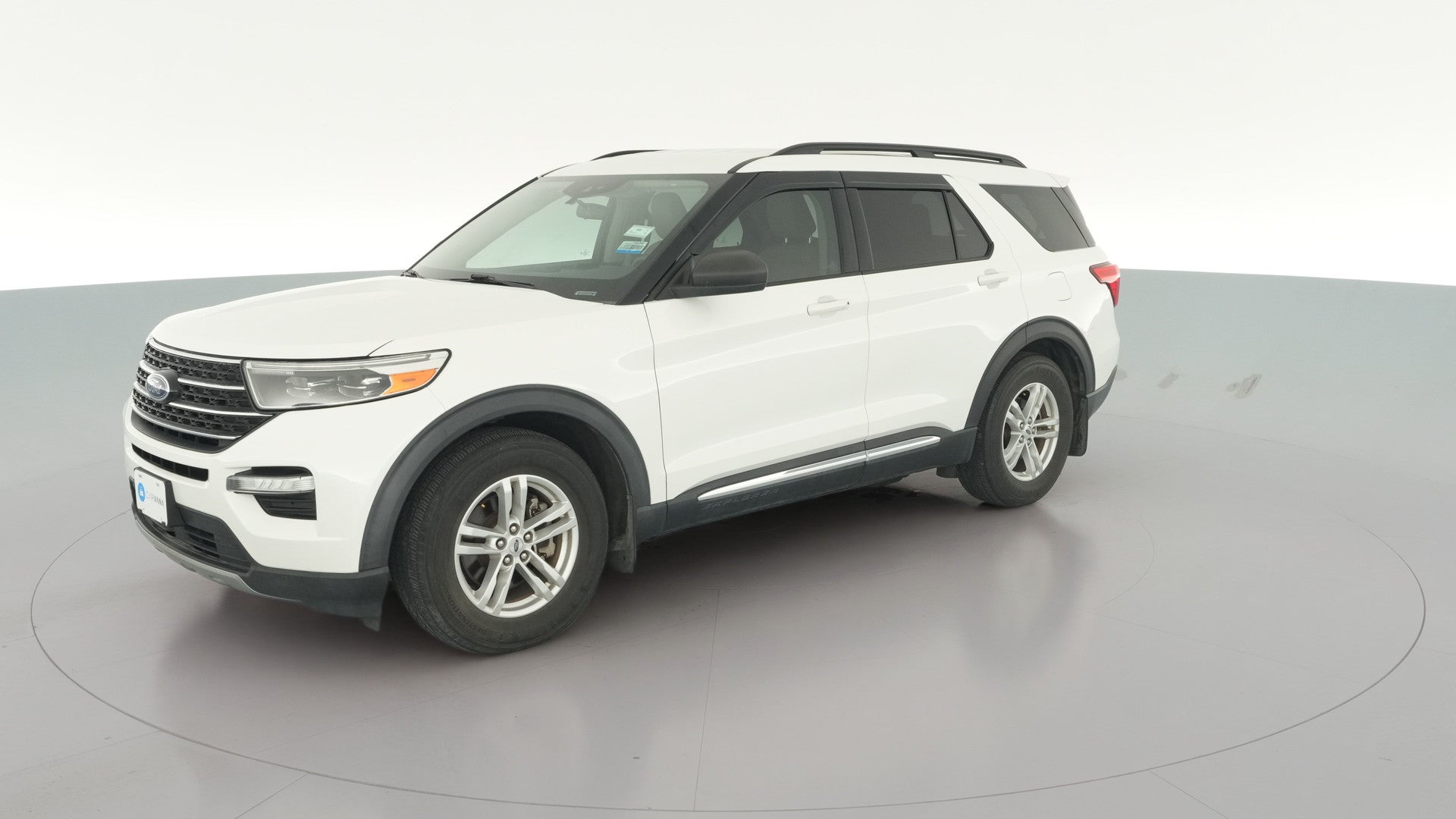 2020 Ford Explorer vehicle photo
