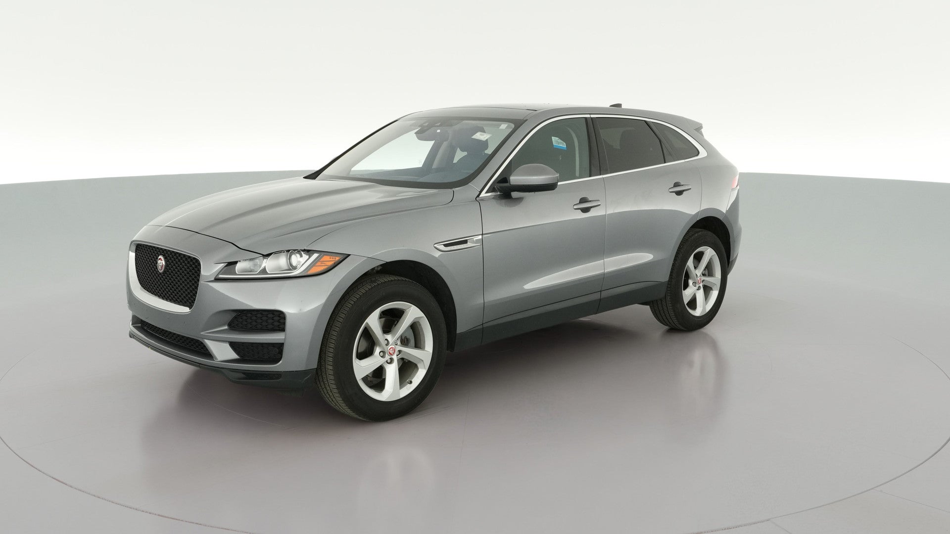 2020 Jaguar F-PACE vehicle photo