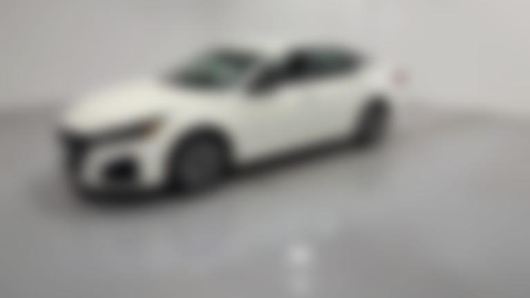 2025 Nissan Altima vehicle photo