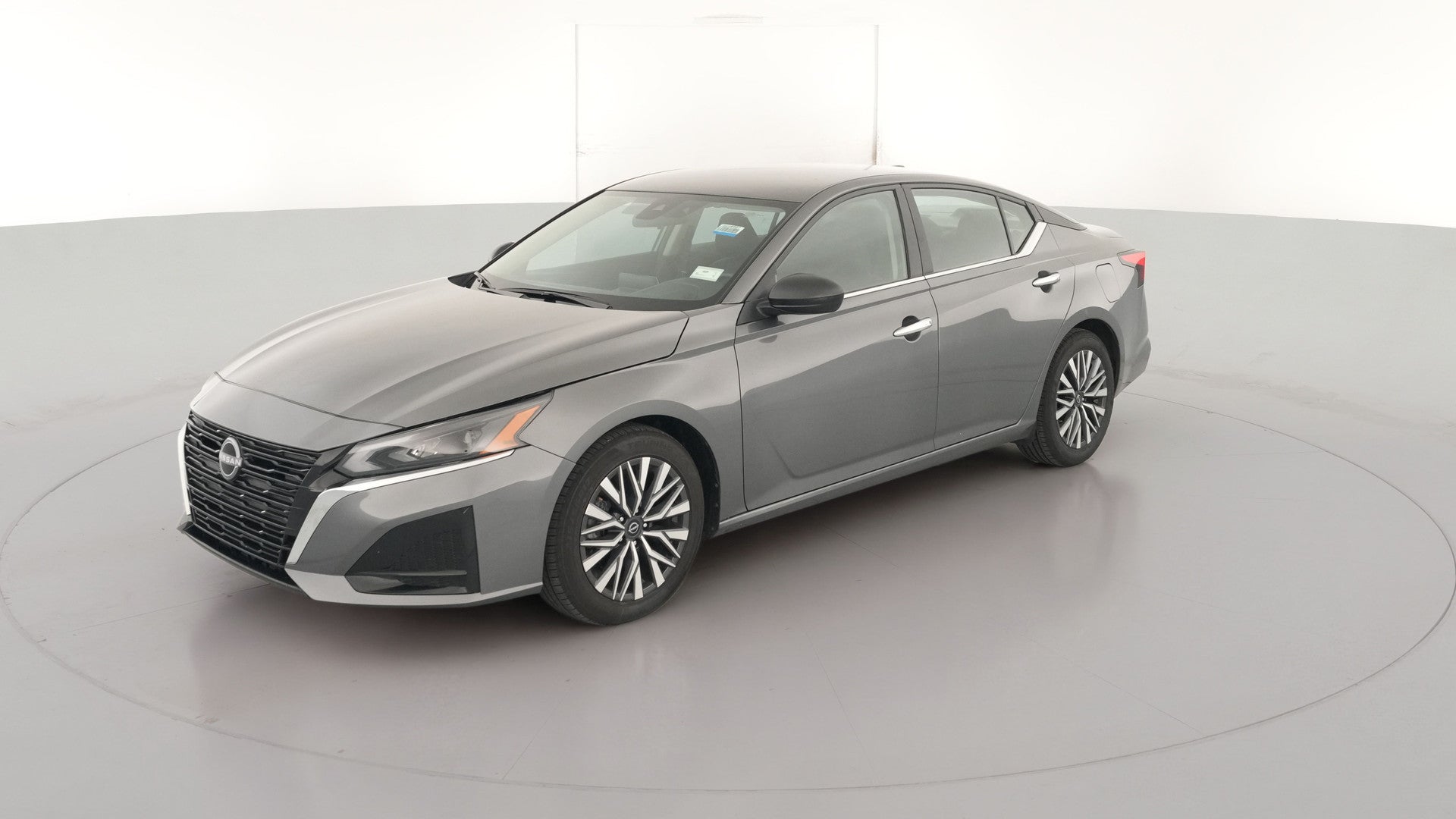 2025 Nissan Altima vehicle photo