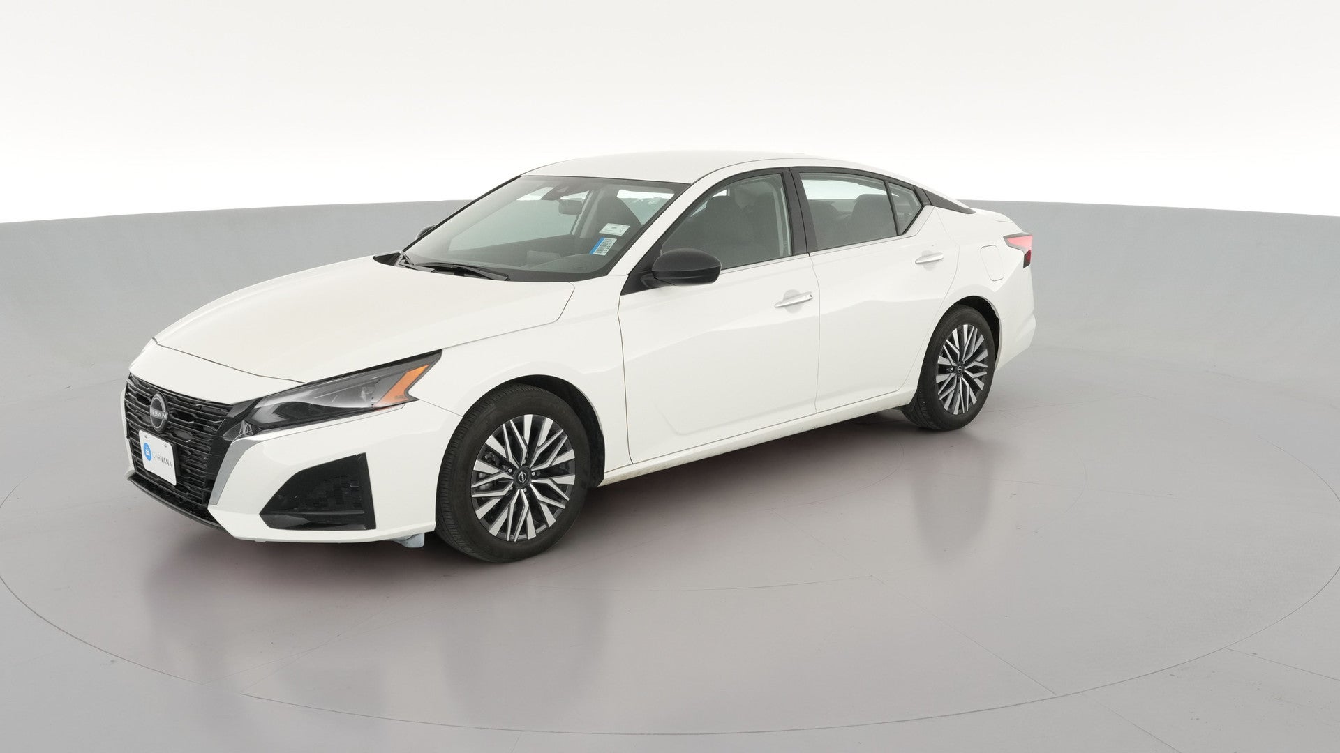 2025 Nissan Altima vehicle photo