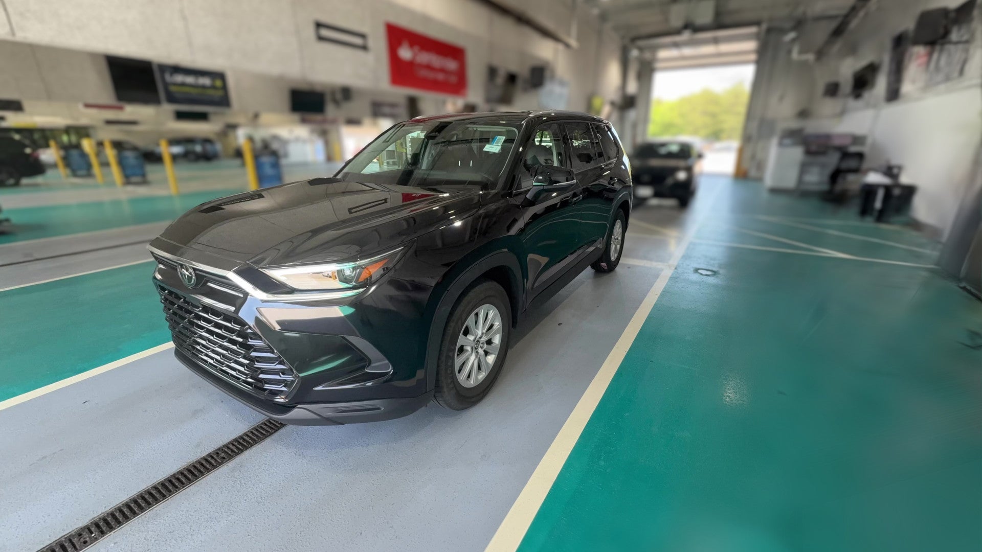2025 Toyota Grand Highlander vehicle photo