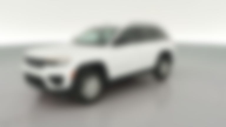 2025 Jeep Grand Cherokee vehicle photo