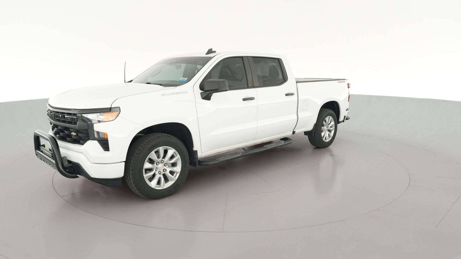 2023 Chevrolet Silverado 1500 Crew Cab vehicle photo