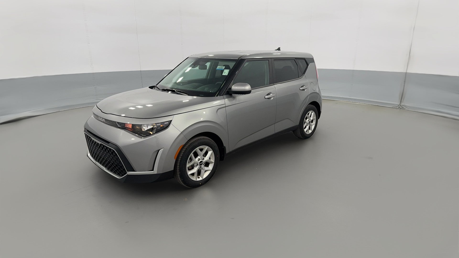 2024 Kia Soul vehicle photo