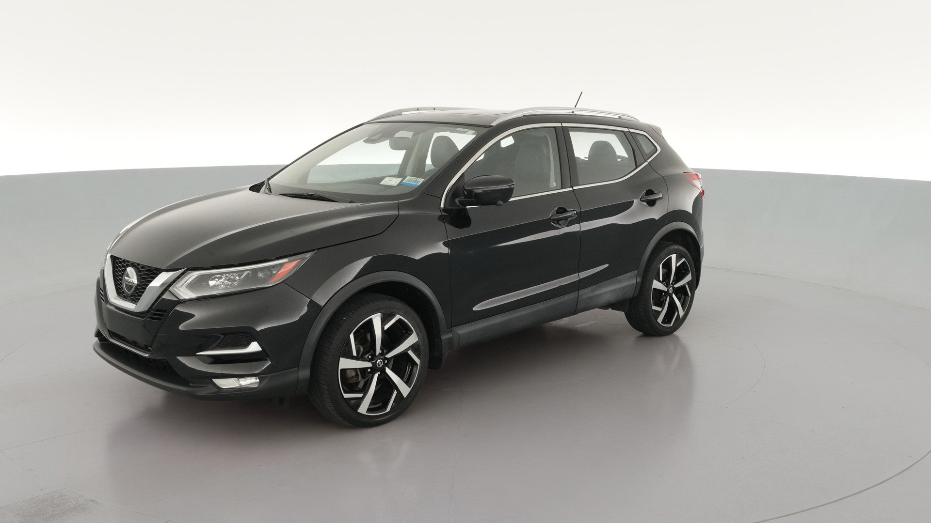 2020 Nissan Rogue Sport vehicle photo