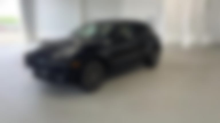 2018 Porsche Macan vehicle photo