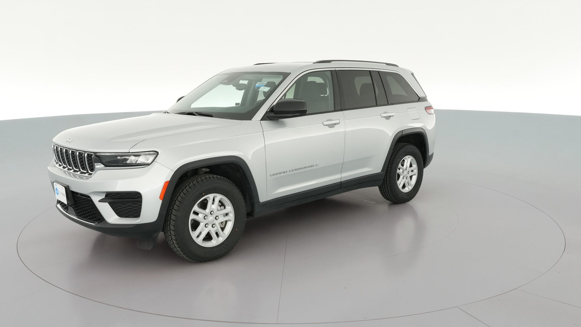 2024 Jeep Grand Cherokee vehicle photo
