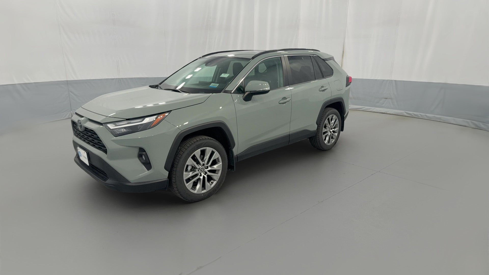 2022 Toyota RAV4 vehicle photo