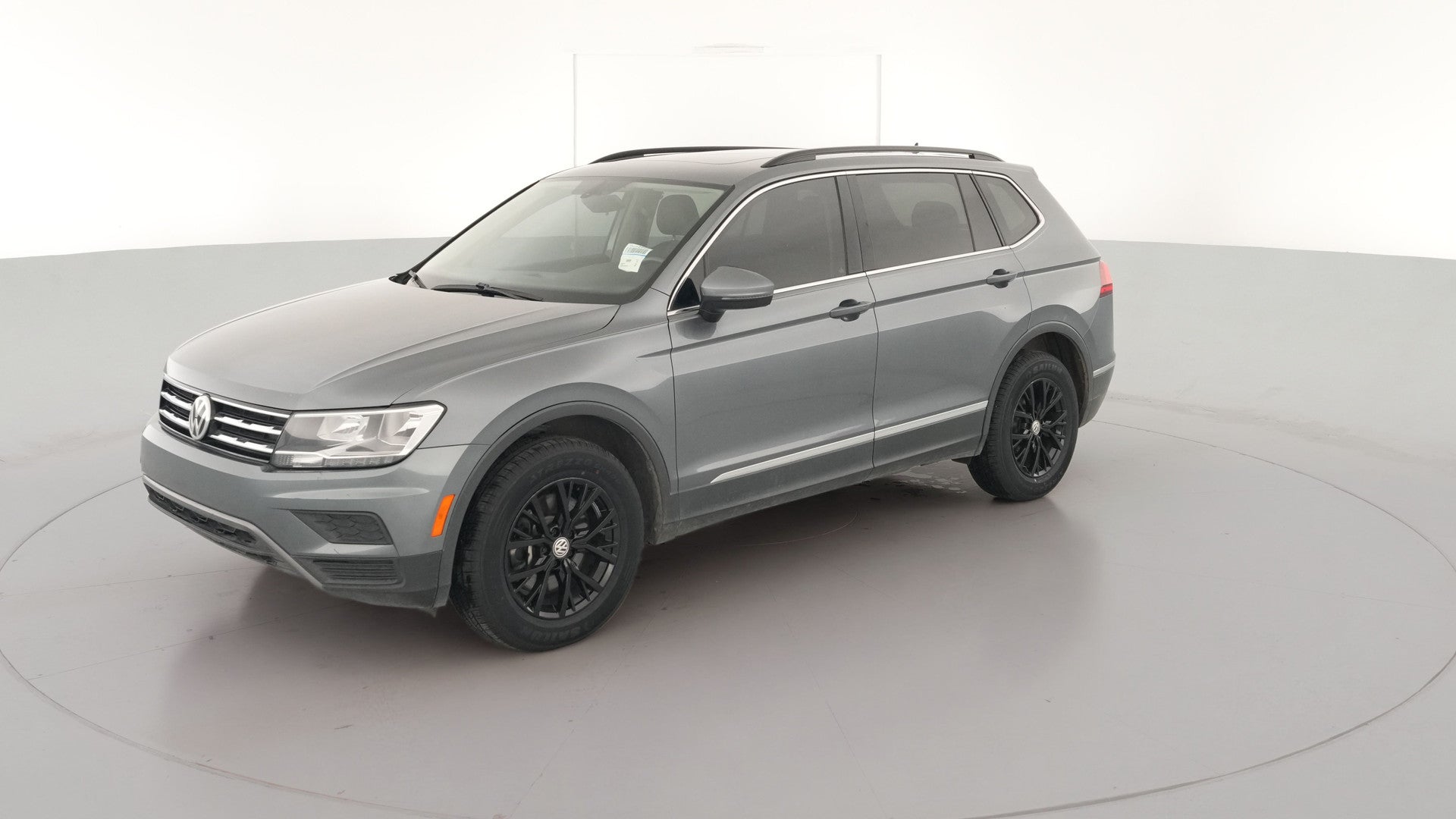 2021 Volkswagen Tiguan vehicle photo