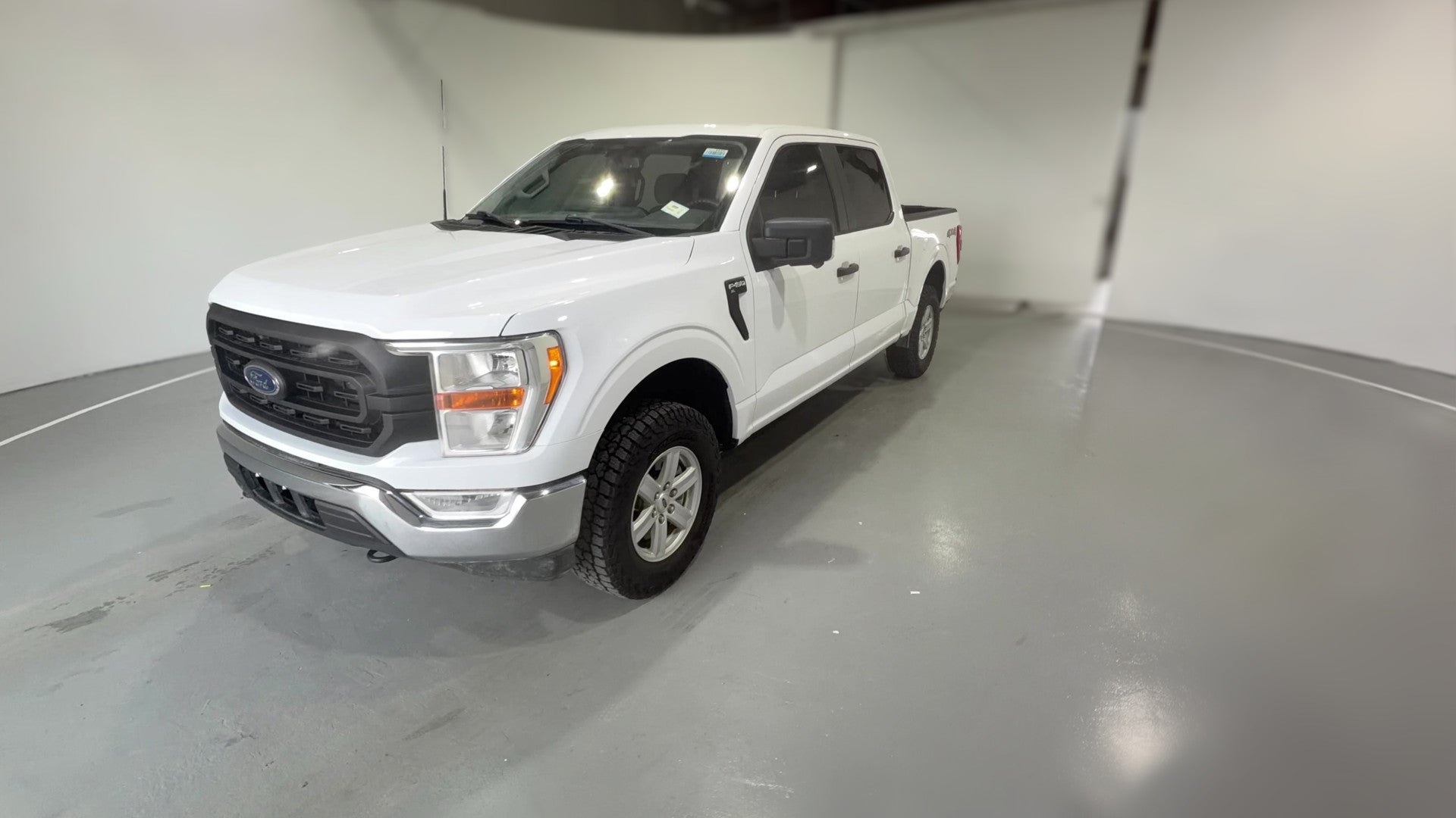 2022 Ford F150 SuperCrew Cab vehicle photo