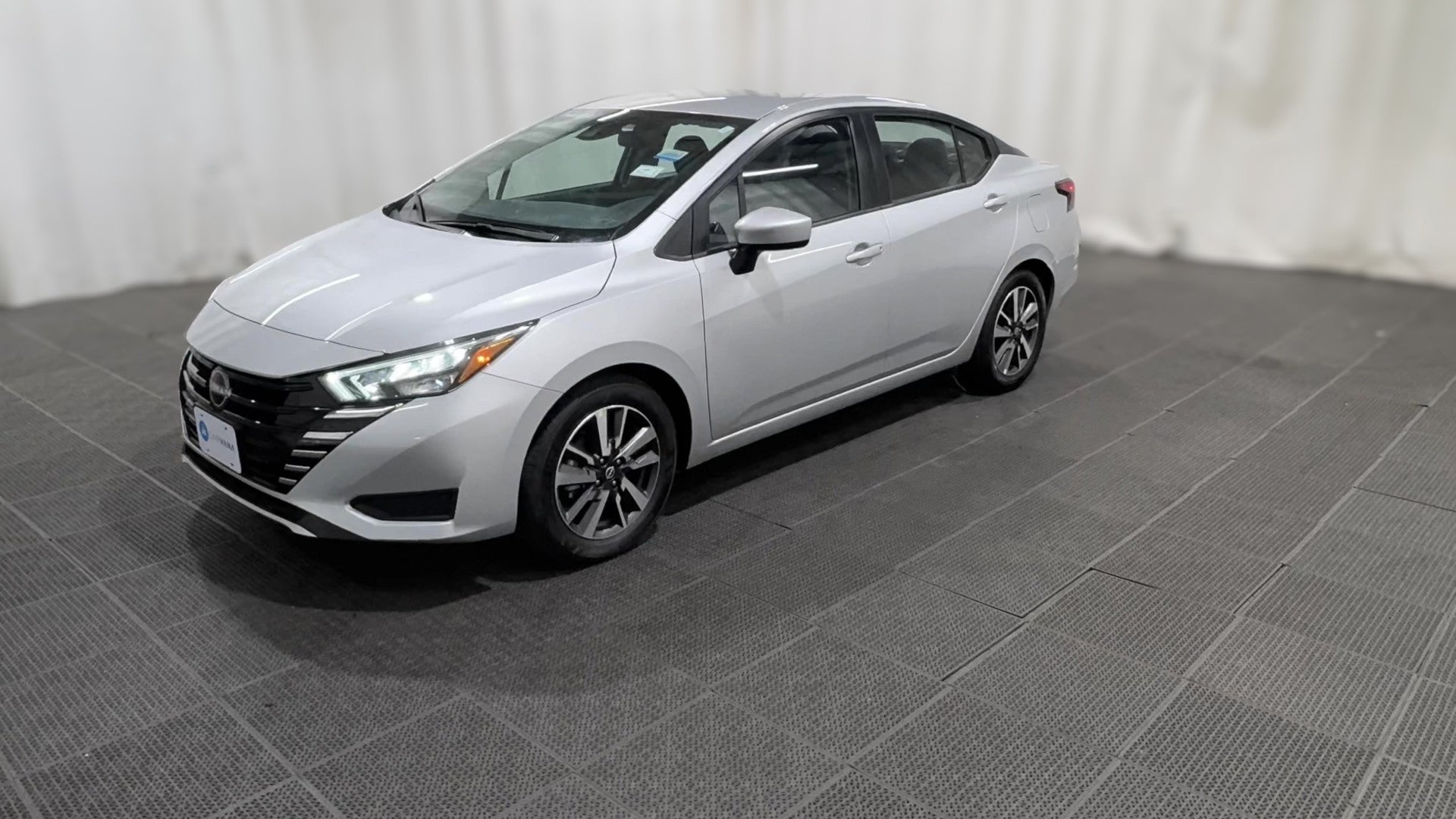 2025 Nissan Versa vehicle photo