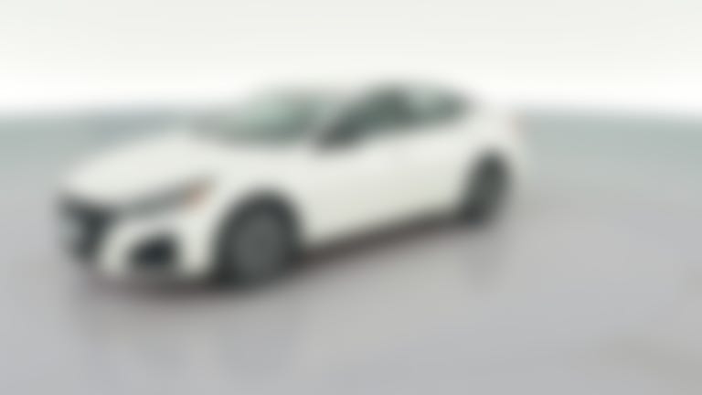 2024 Nissan Altima vehicle photo