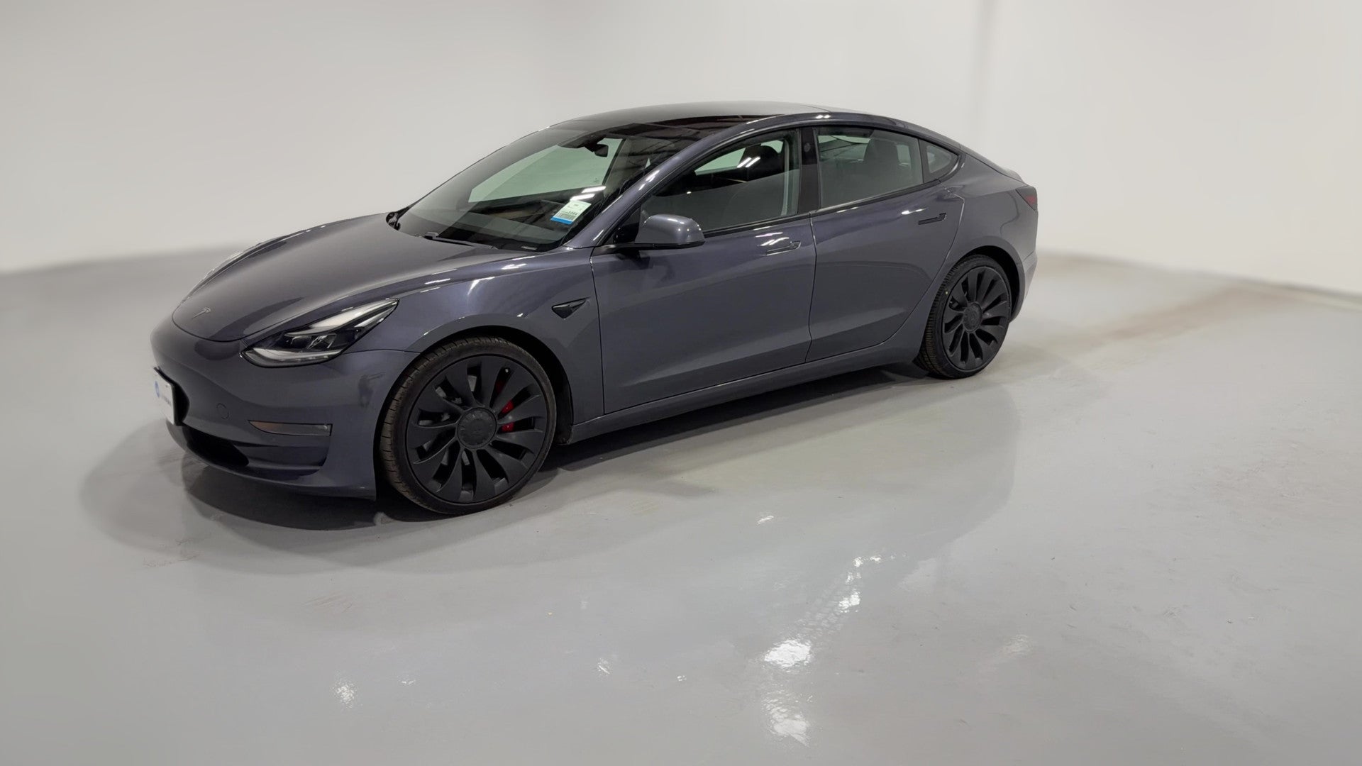 2021 Tesla Model 3 vehicle photo