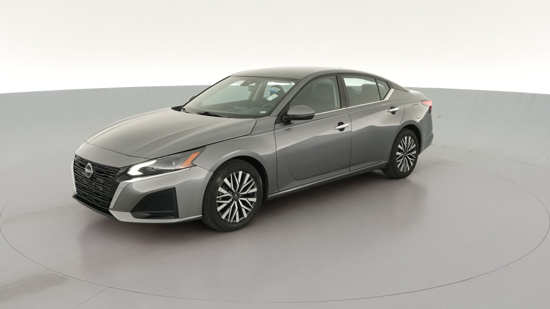 2023 Nissan Altima vehicle photo